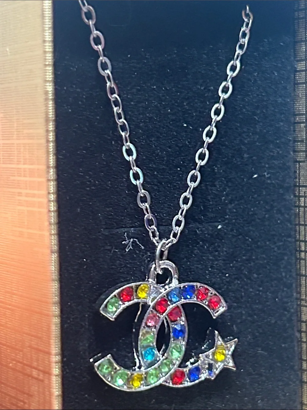 Multicolor Crystal Interlocking Pendant Necklace NEW